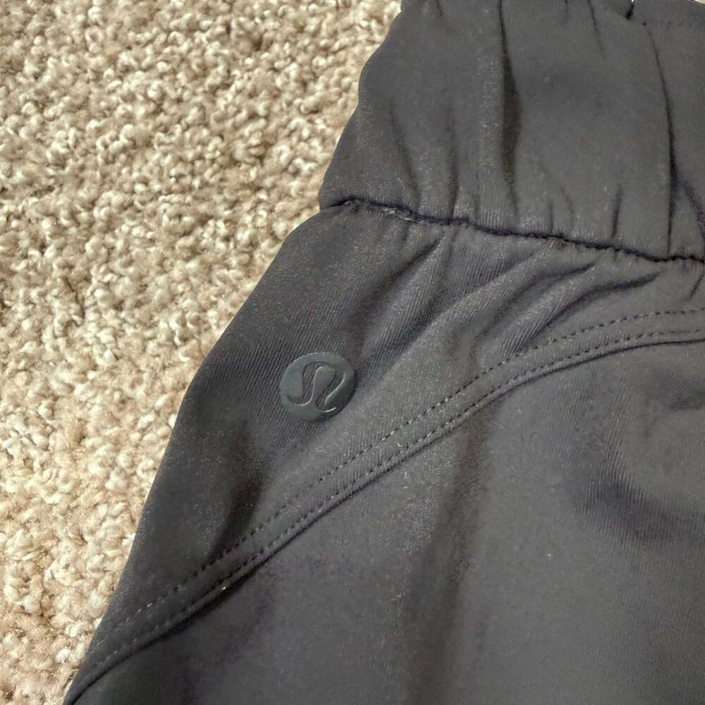 Lululemon Keep Moving Pant Quiet Luxury Minimalist Athleisure Careercore 6 - Picture 5 of 6